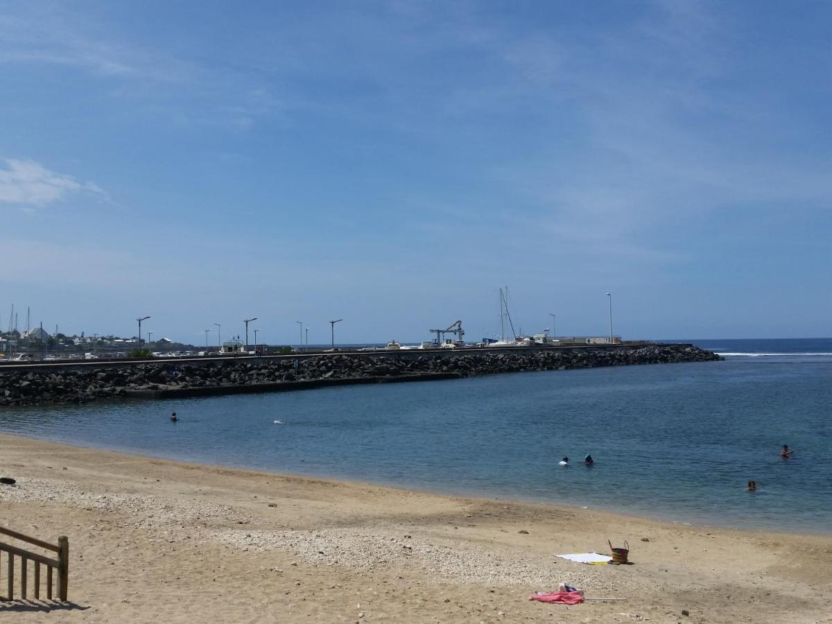 Apartamento Le Voyageur A 1 Mn Du Chu Sud Terre-Sainte, Saint-Pierre Exterior foto